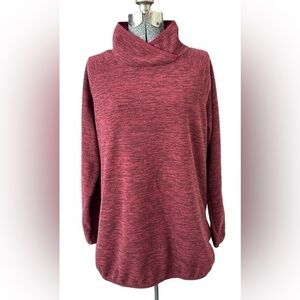 Women’s Tek Gear Essential Gear light athletic sweatshirt, Large